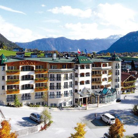 Vier Jahreszeiten Wellnessresort Achensee Maurach  Bagian luar foto