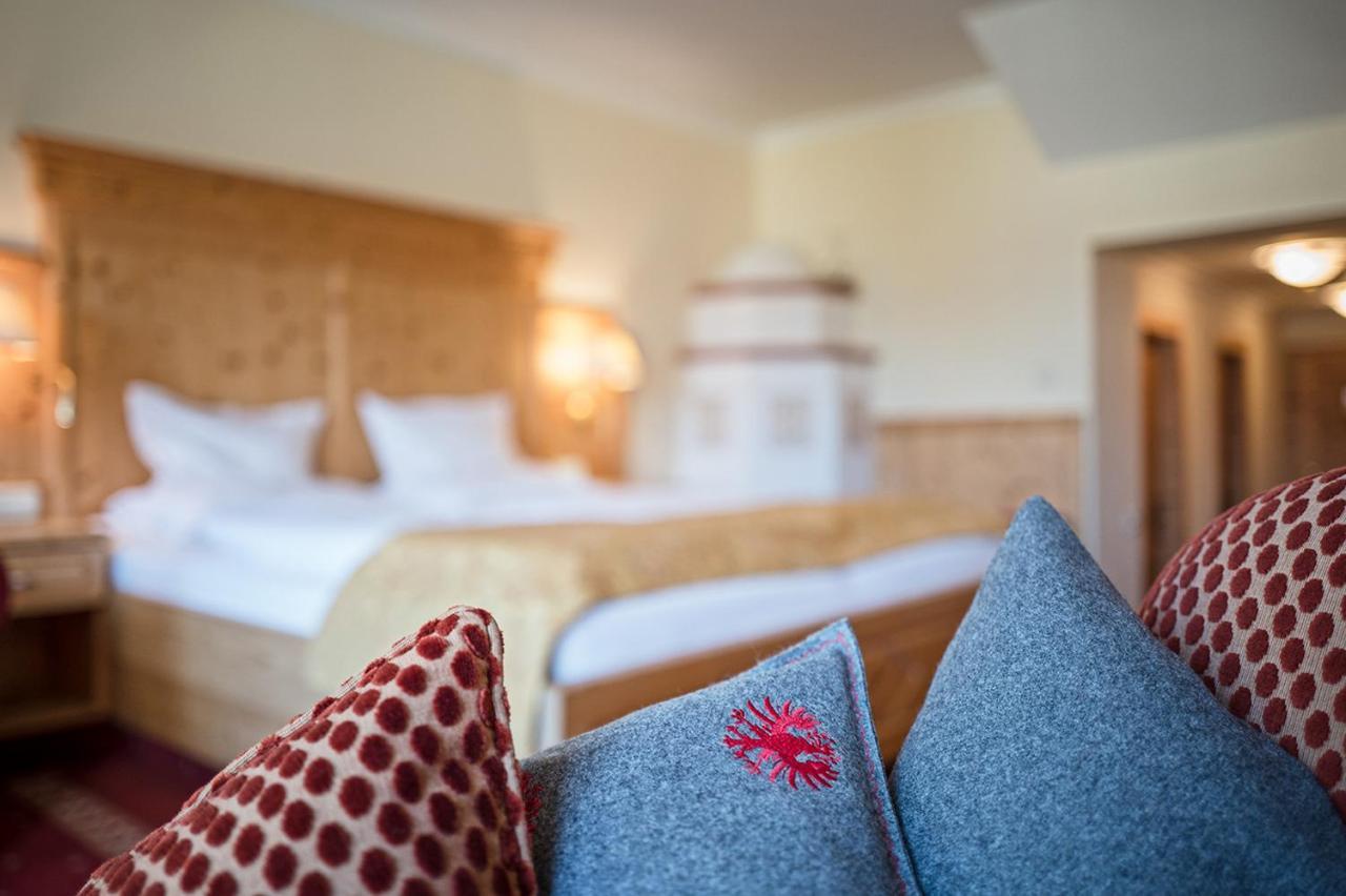 Vier Jahreszeiten Wellnessresort Achensee Maurach  Bagian luar foto