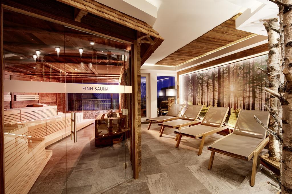 Vier Jahreszeiten Wellnessresort Achensee Maurach  Bagian luar foto