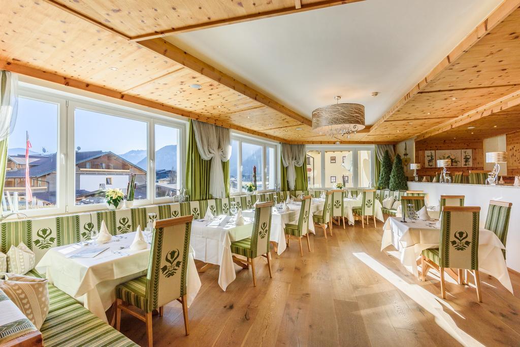 Vier Jahreszeiten Wellnessresort Achensee Maurach  Bagian luar foto