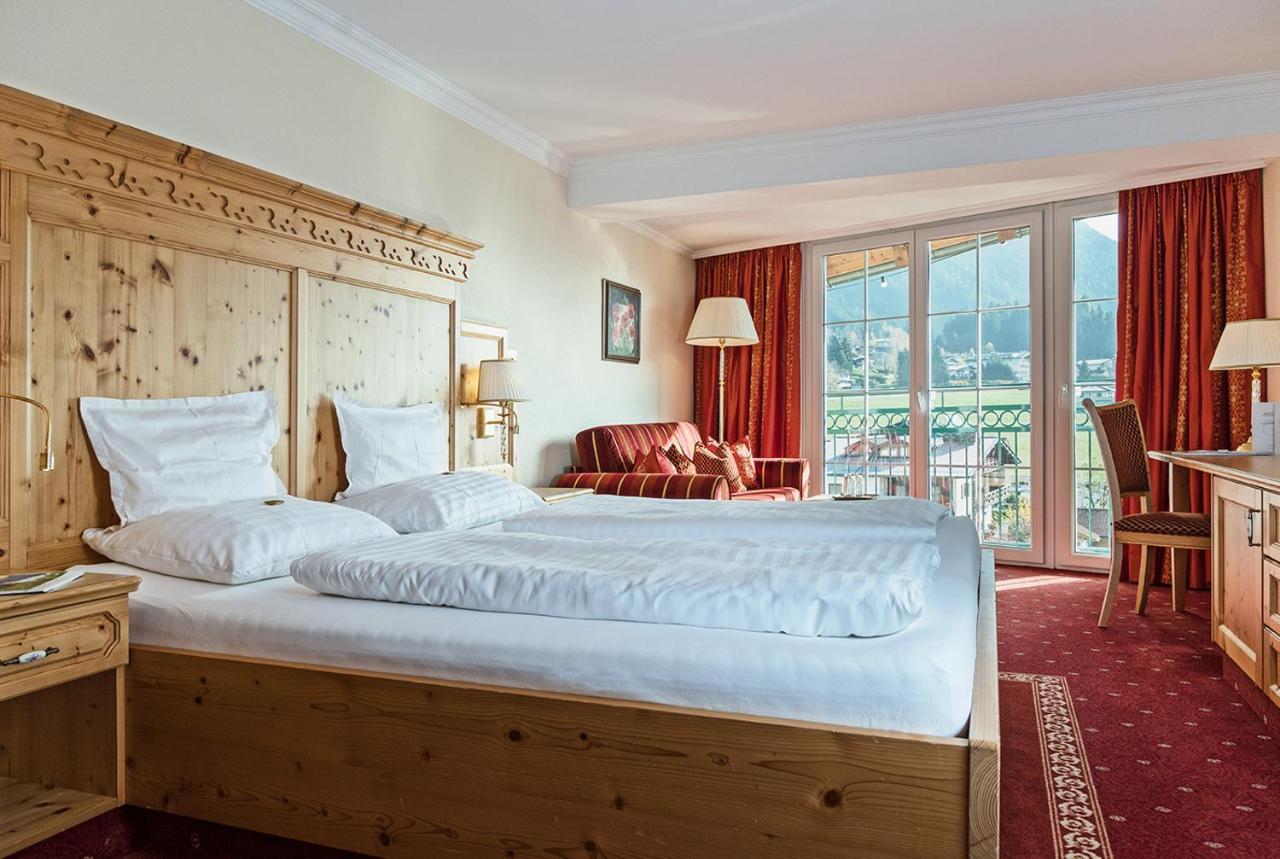 Vier Jahreszeiten Wellnessresort Achensee Maurach  Bagian luar foto