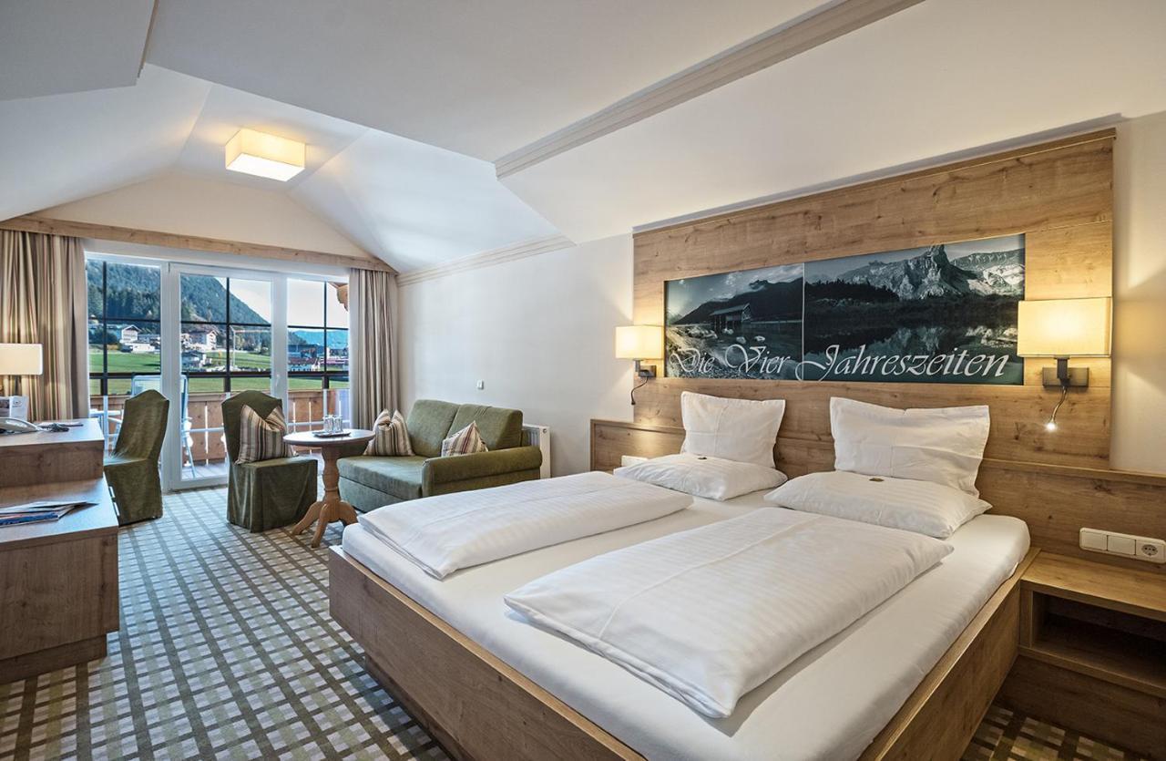 Vier Jahreszeiten Wellnessresort Achensee Maurach  Bagian luar foto